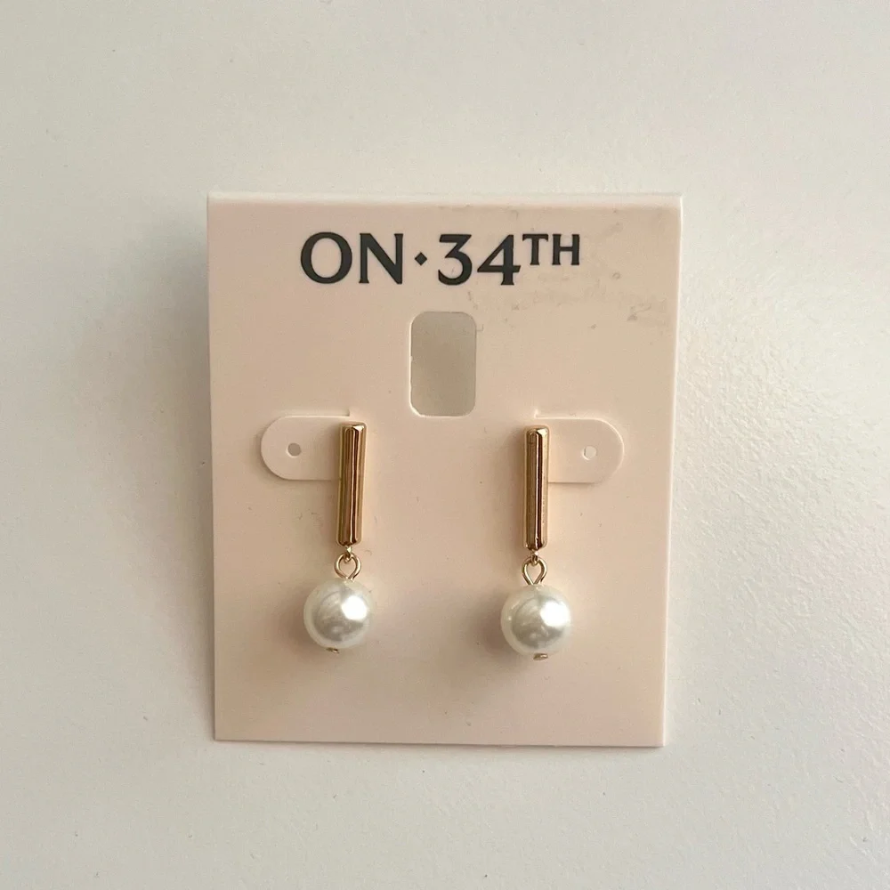 🆕 Imitation Pearl Drop & Gold Tone Earrings